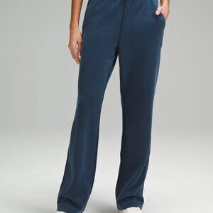 Lululemon High Rise Softstreme Pant - Blue Navy Size 8